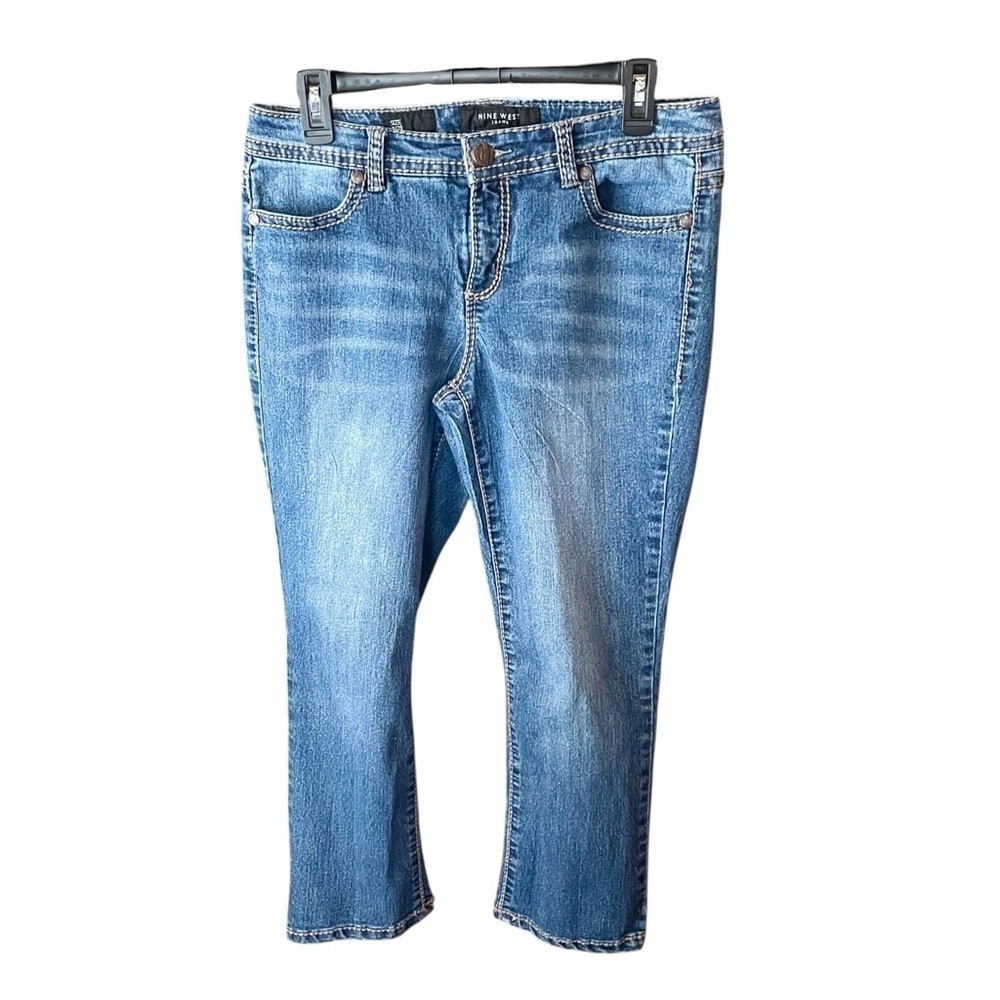 Nine West embellished pocket stretch denim jean capris 8 medium wash blue
